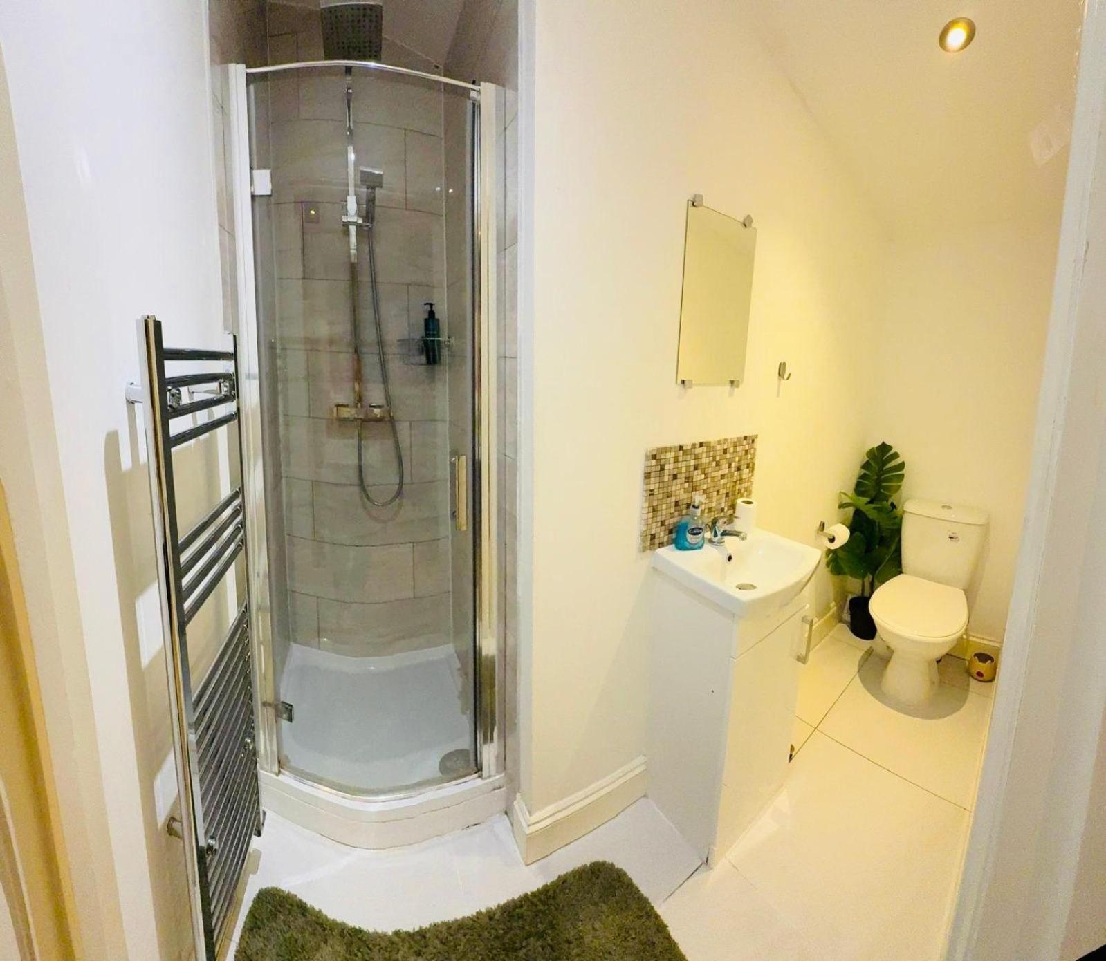 15 Min To Central London Guest Suites 22 客房 照片